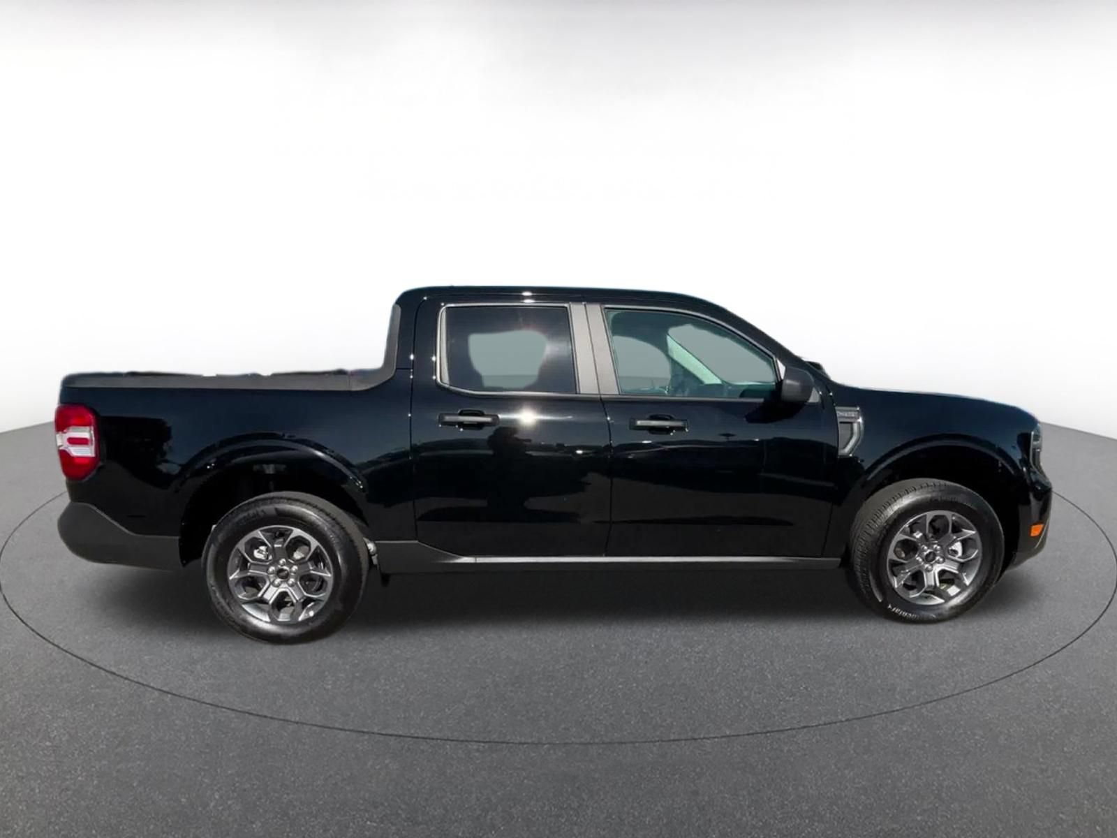 Used 2026 Ford Maverick XLT FWD image 15