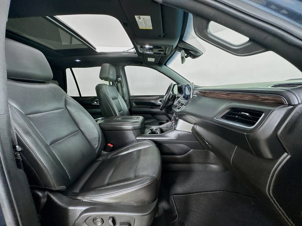 Used 2021 Chevrolet Tahoe LT w/ LT Signature Package RWD image 37