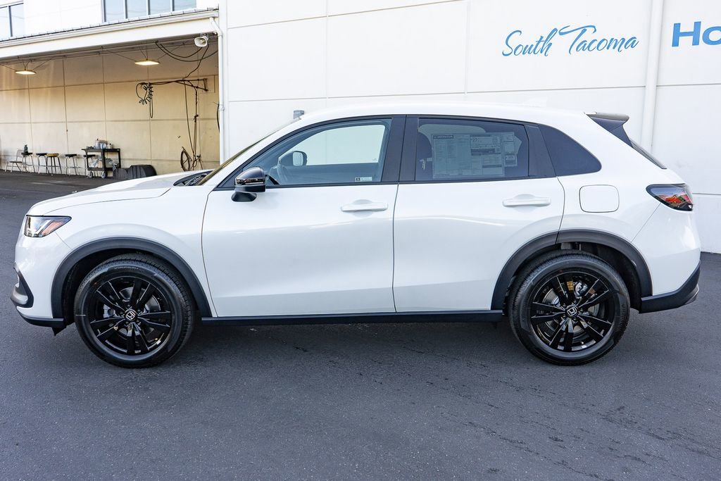 New 2026 Honda HR-V Sport image 9