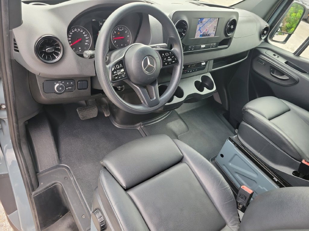 Used 2023 Mercedes-Benz Sprinter 2500 image 19