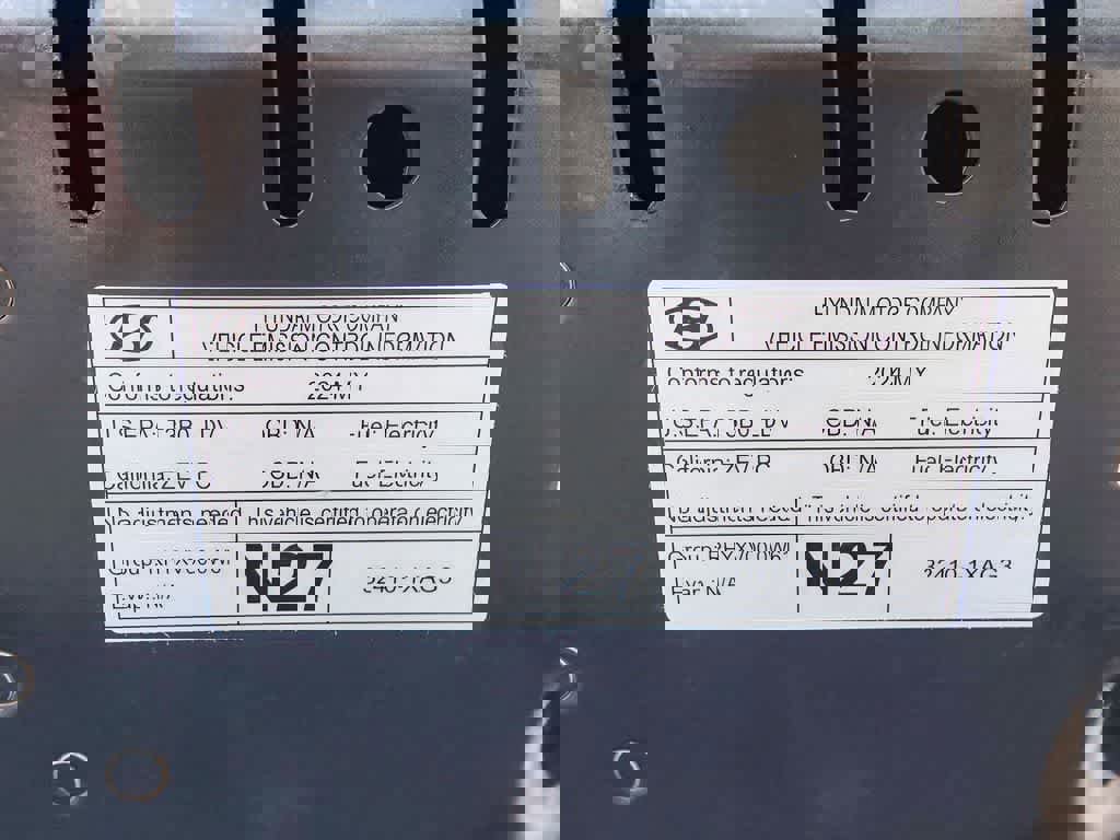 Used 2024 Hyundai Ioniq 5 SEL image 27