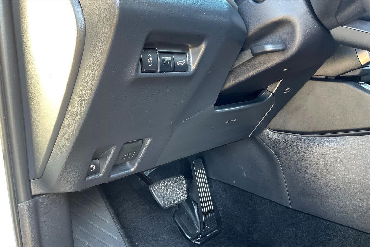Certified 2026 Toyota RAV4 XLE Premium FWD image 35
