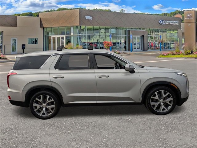 Certified 2022 Hyundai Palisade SEL w/ 8P Bench Seat Package image 2