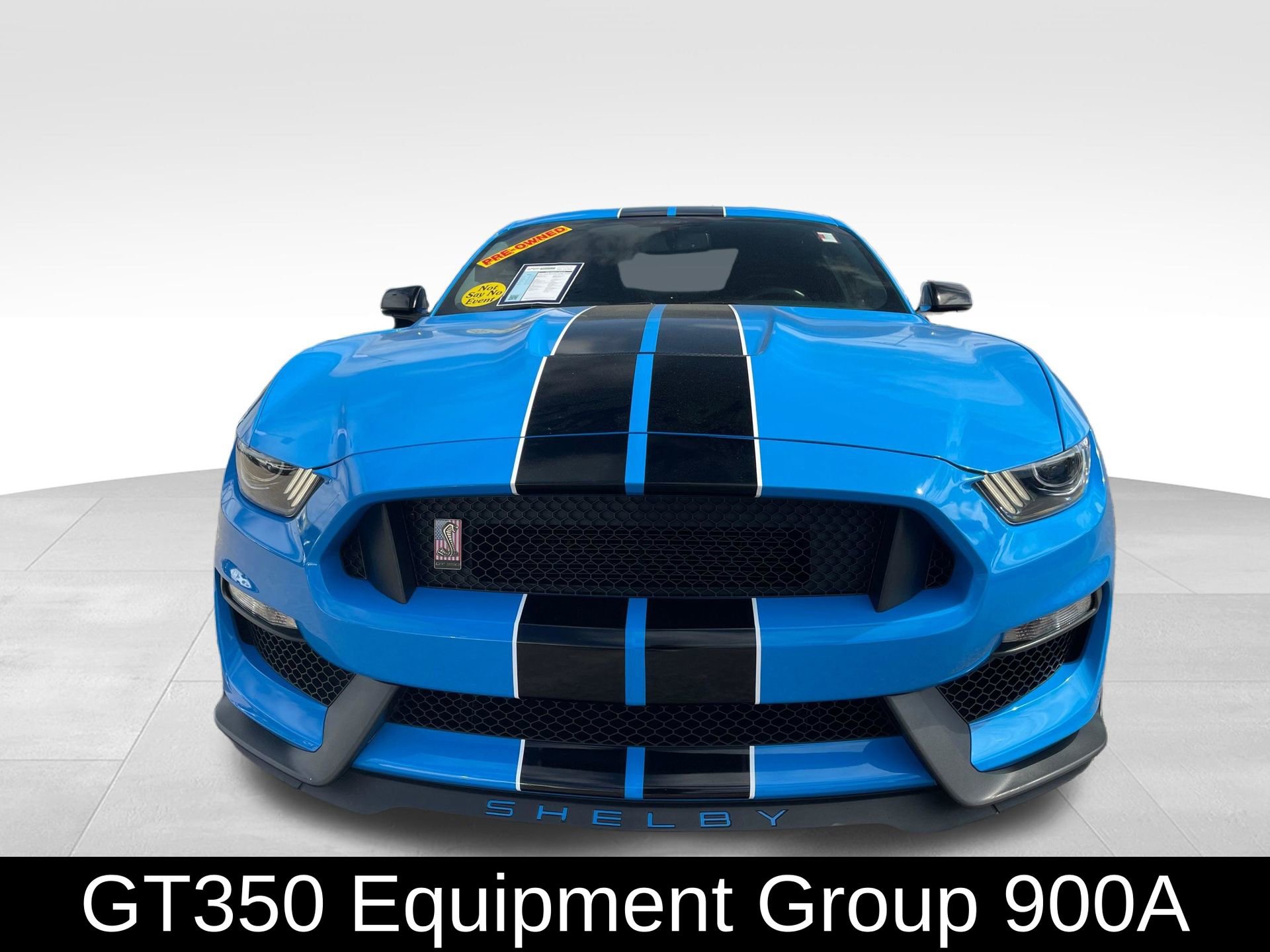Used 2017 Ford Mustang Shelby GT350 w/ Electronics Package RWD image 2