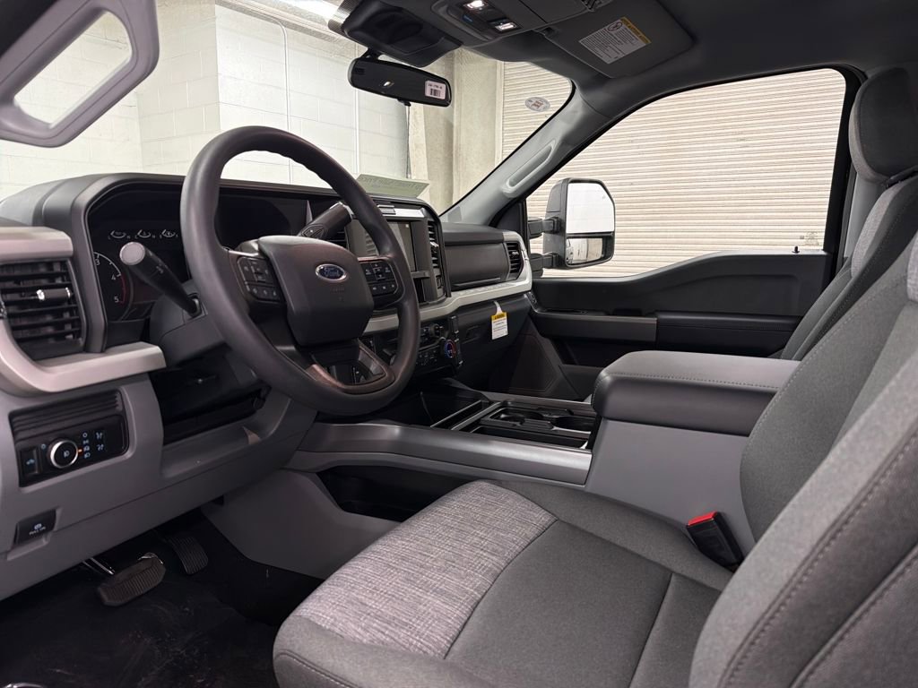 New 2026 Ford F250 XLT image 6