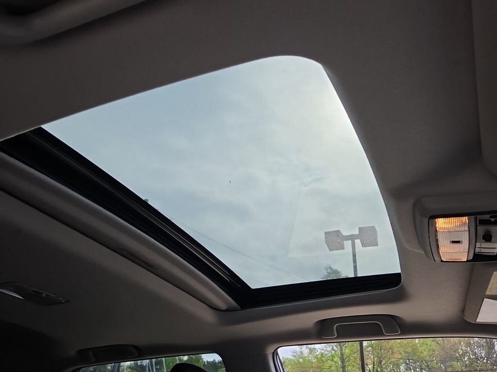 Used 2024 Toyota 4Runner SR5 Premium w/ Moonroof Package image 20