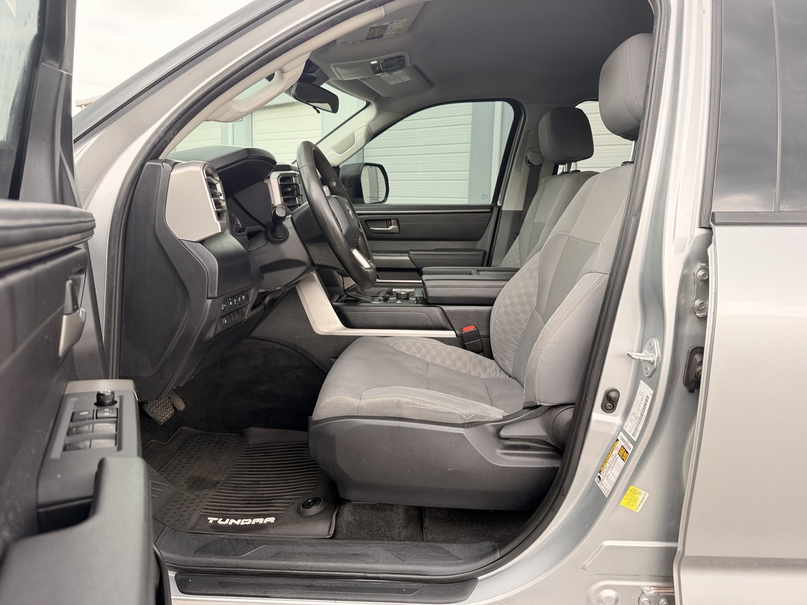Used 2022 Toyota Tundra SR5 AWD/4WD image 14