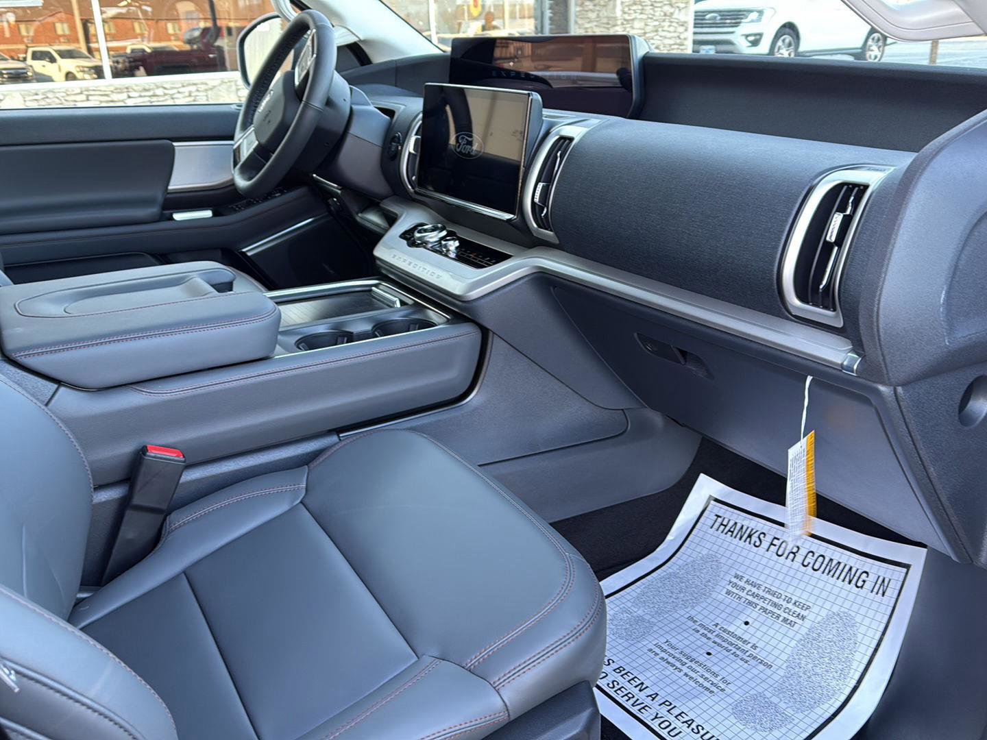 New 2025 Ford Expedition Max Active image 13