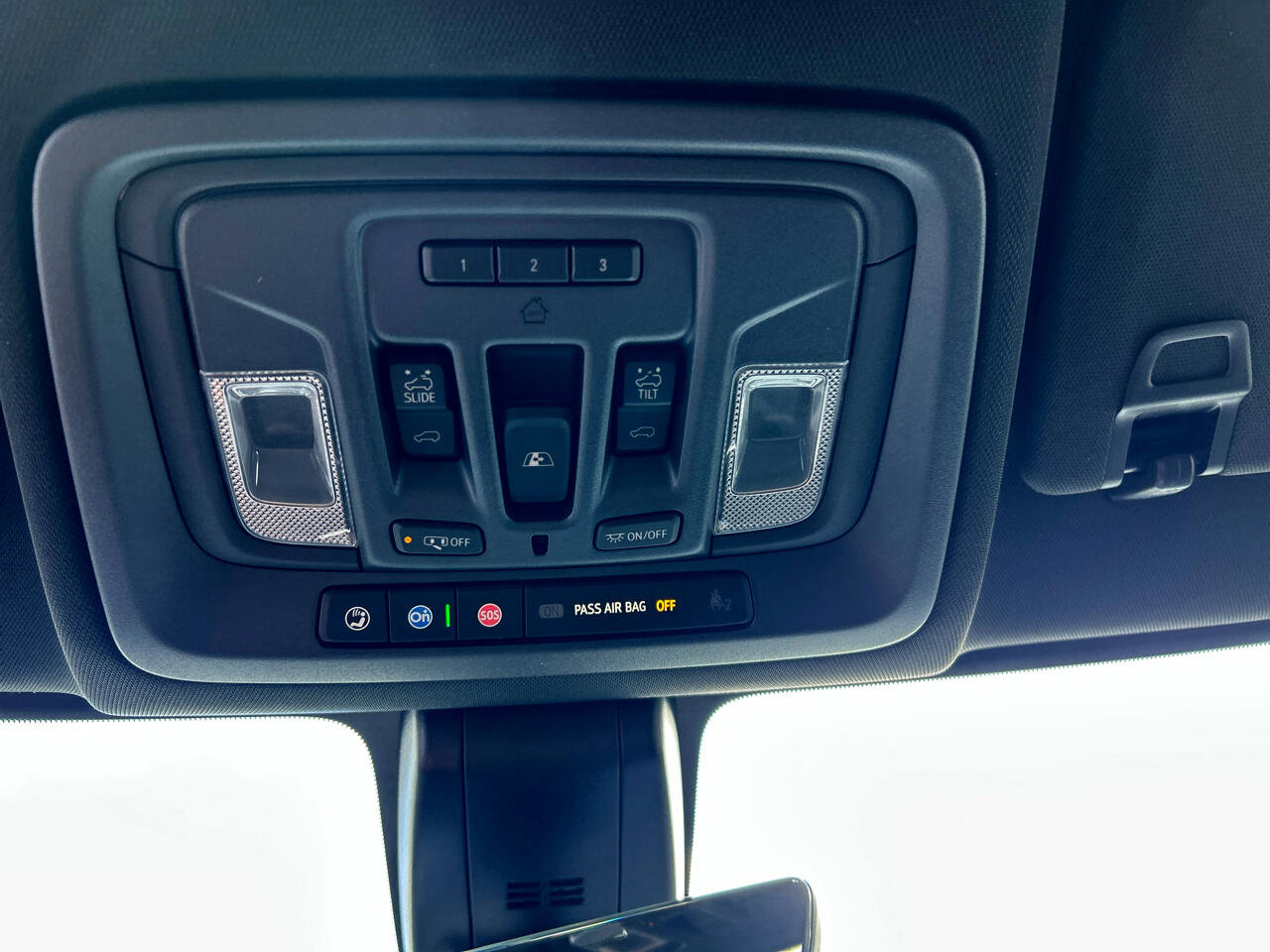 Used 2023 Chevrolet Silverado 3500 High Country image 17