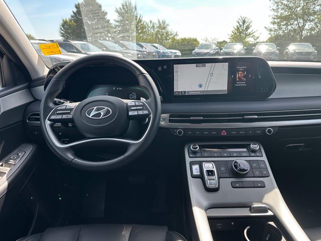 Used 2025 Hyundai Palisade SEL AWD/4WD image 14