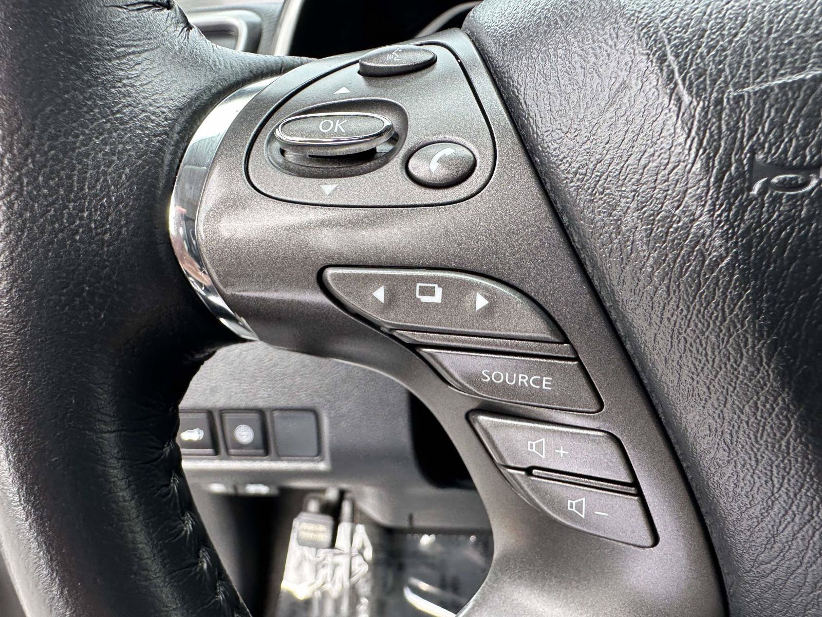Used 2023 Nissan Murano SL AWD/4WD image 16