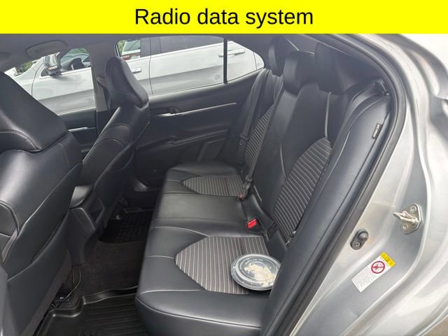 Used 2019 Toyota Camry FWD image 7