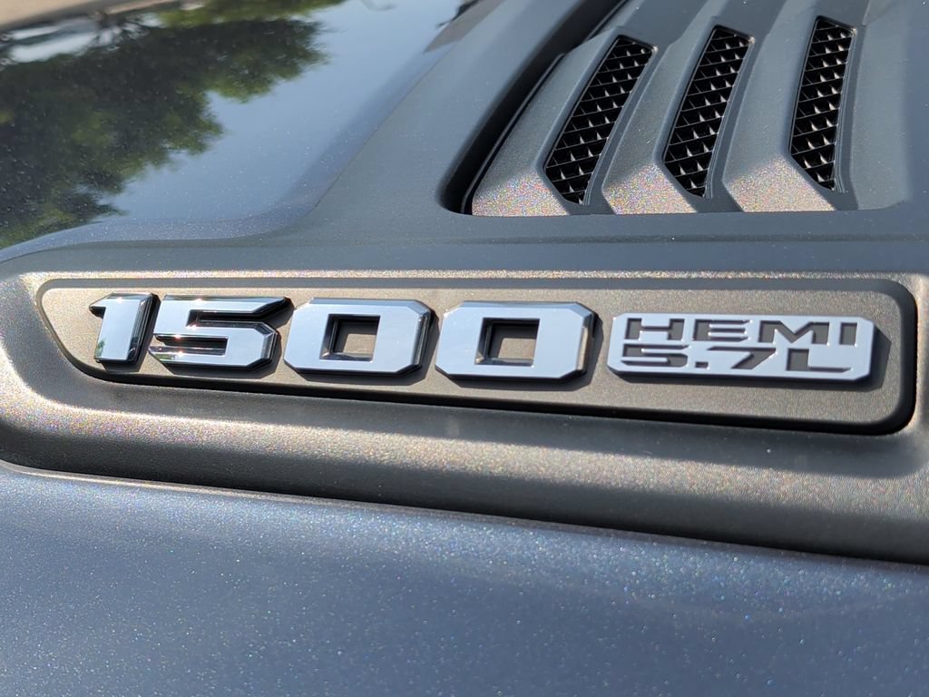 Used 2019 RAM 1500 Laramie w/ Sport Appearance Package AWD/4WD image 41