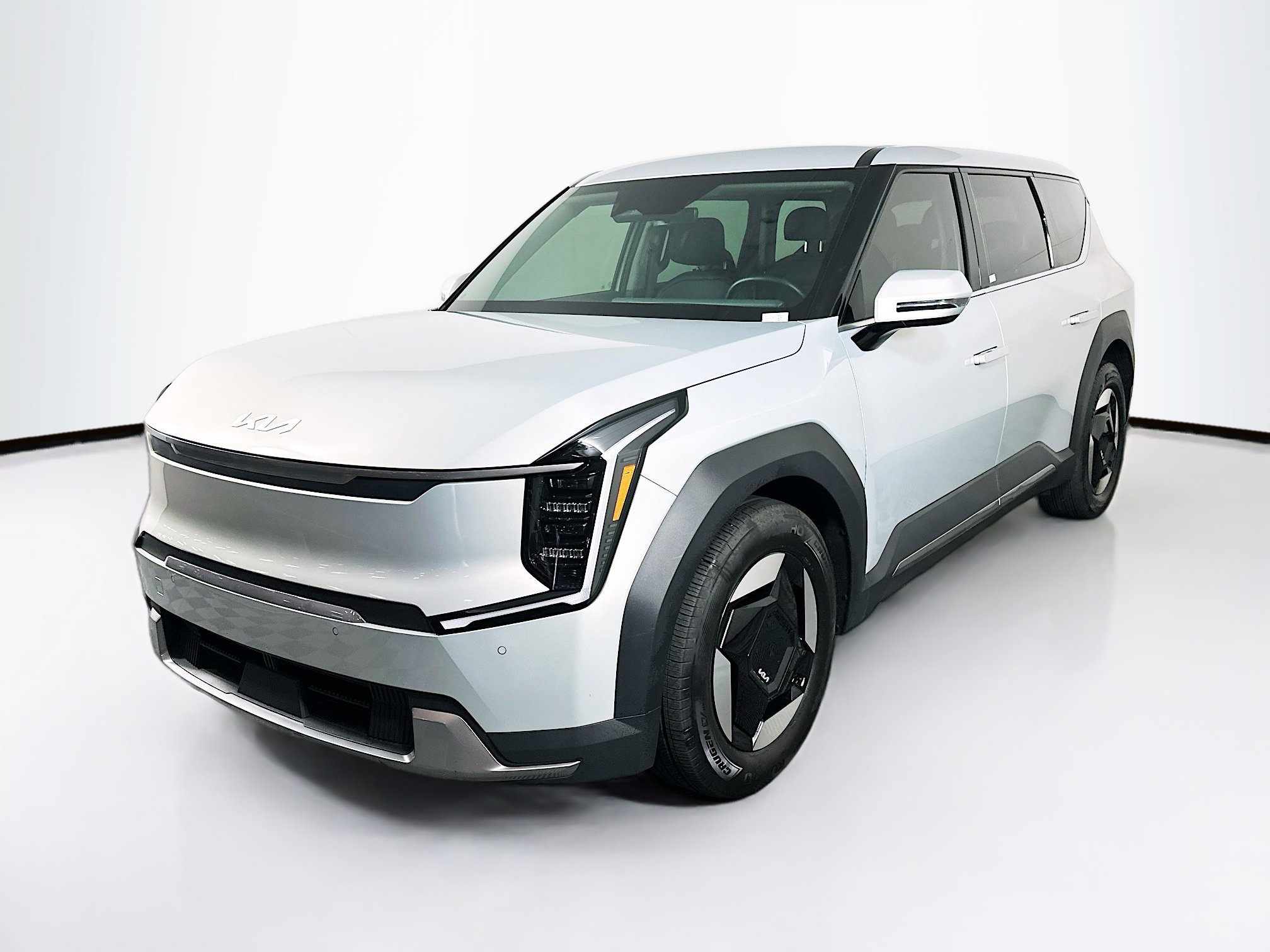 Used 2024 Kia EV9 Light Long Range RWD image 3