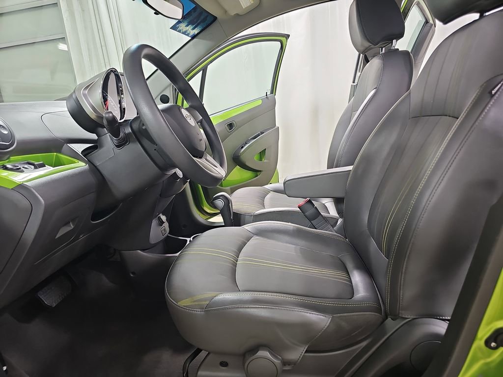 Used 2014 Chevrolet Spark LT image 18