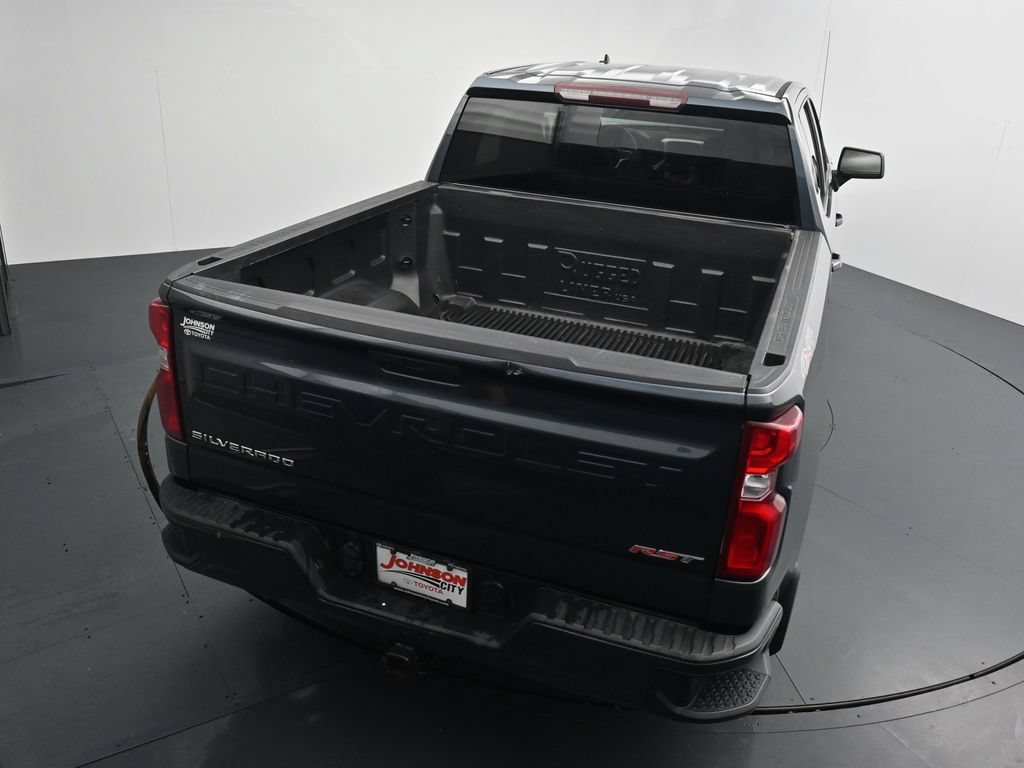 Used 2020 Chevrolet Silverado 1500 RST w/ RST Value Package AWD/4WD image 29
