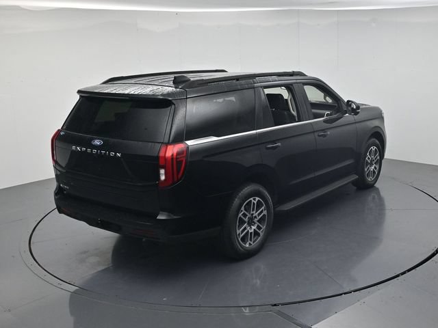 Certified 2025 Ford Expedition Active RWD image 46