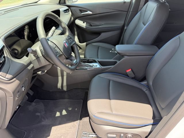 New 2026 Buick Encore GX Sport Touring FWD image 11