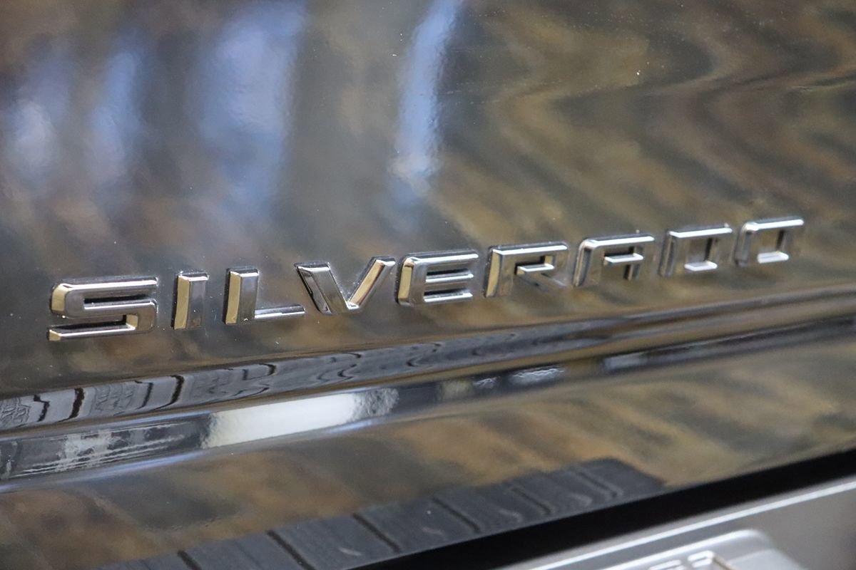 Used 2024 Chevrolet Silverado 2500 High Country w/ High Country Premium Package AWD/4WD image 26