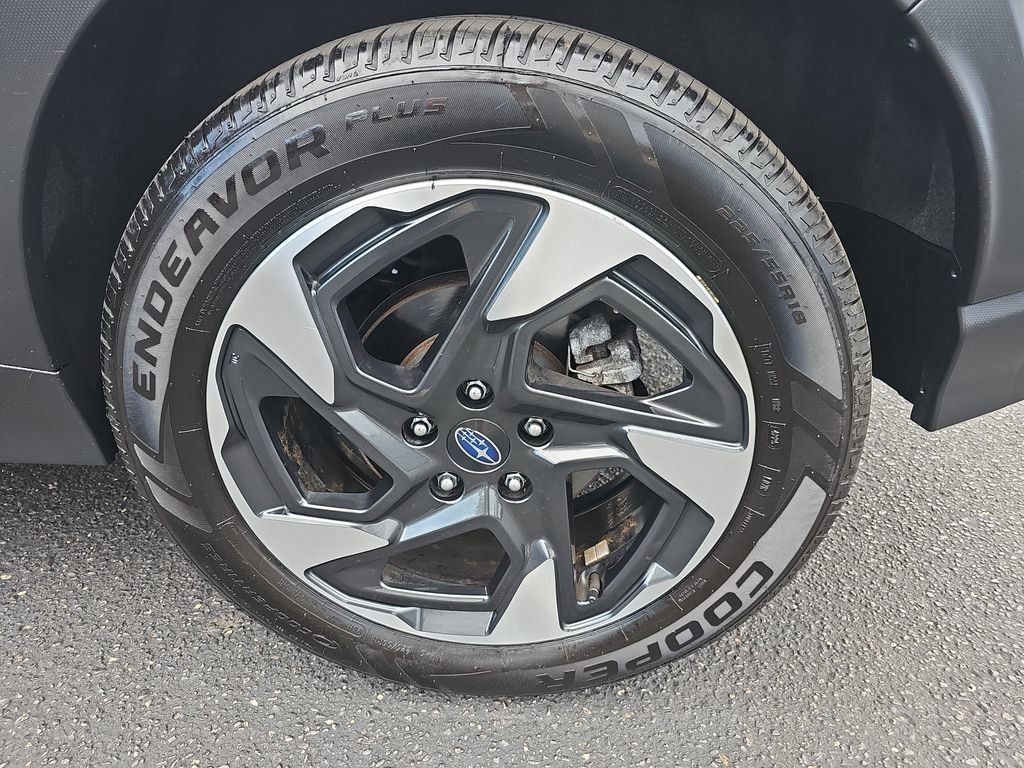 Used 2024 Subaru Crosstrek 2.5i Limited AWD/4WD image 32