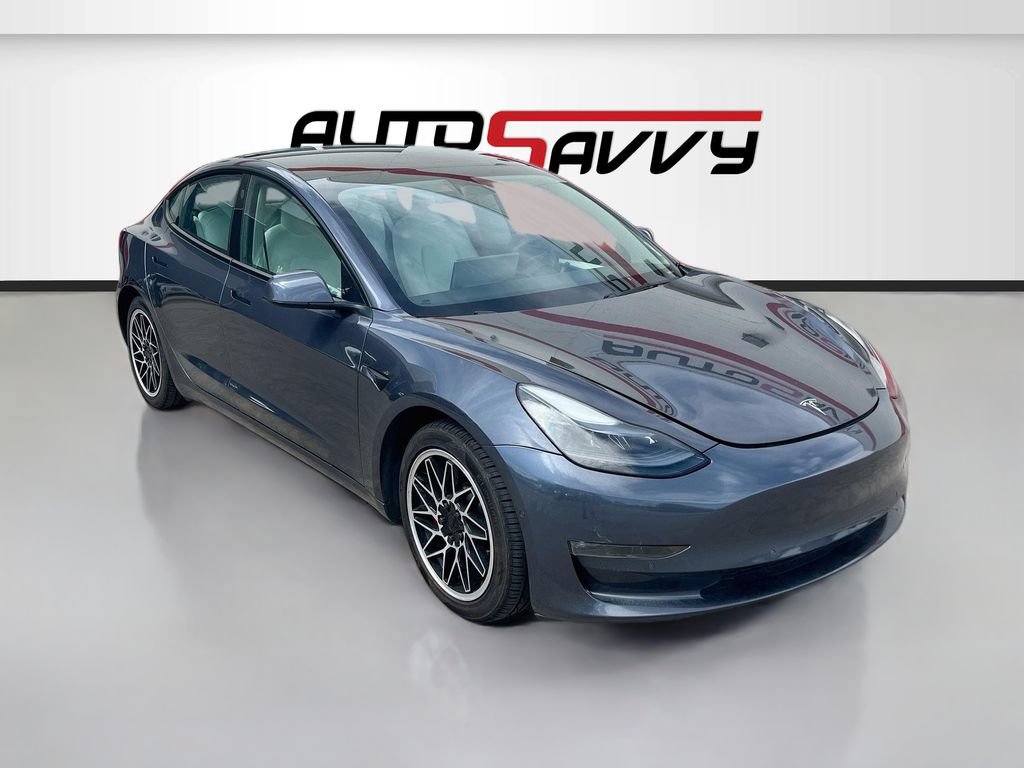 Used 2022 Tesla Model 3 Performance AWD/4WD image 1