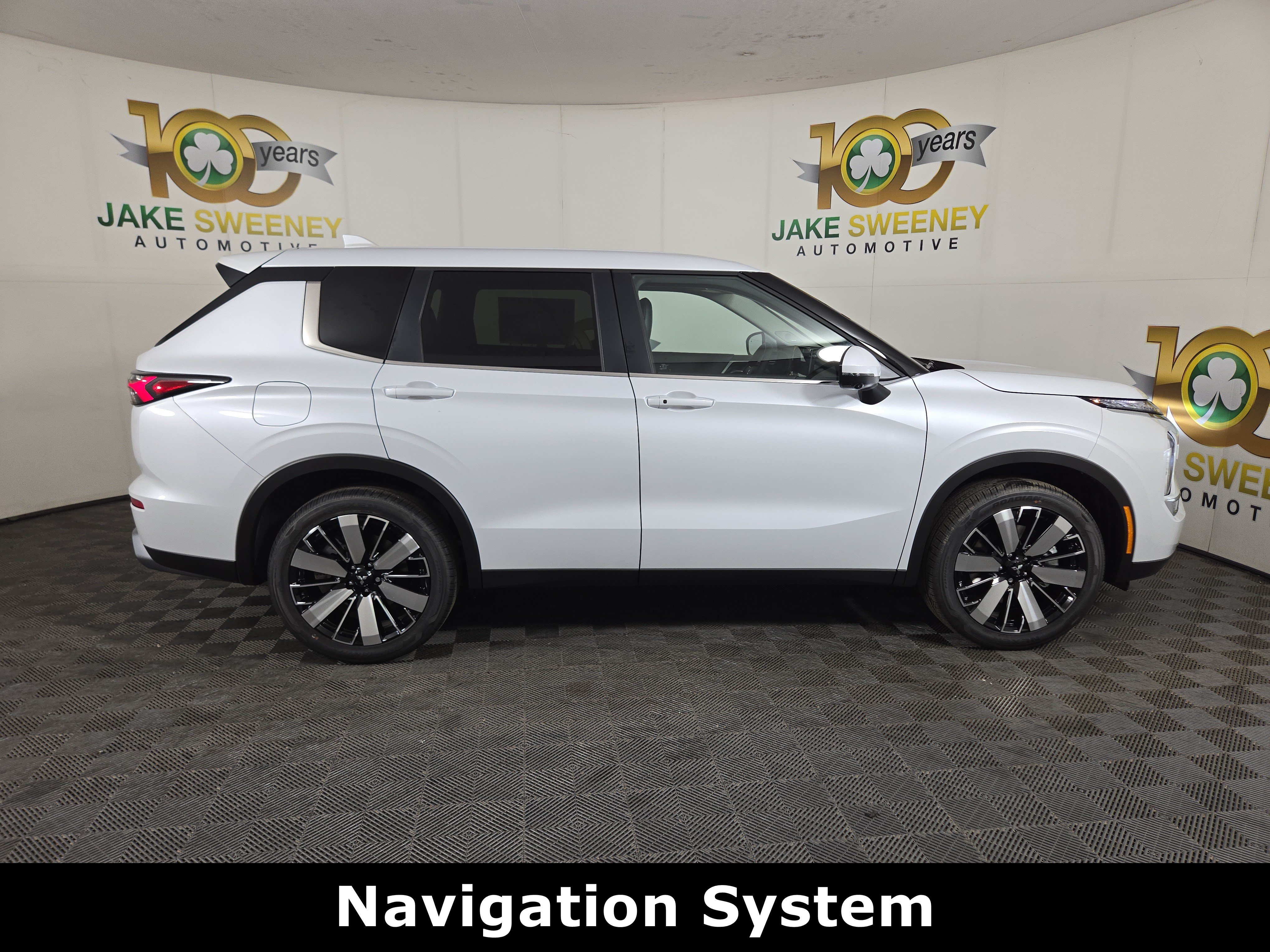 New 2026 Mitsubishi Outlander SE AWD/4WD image 8