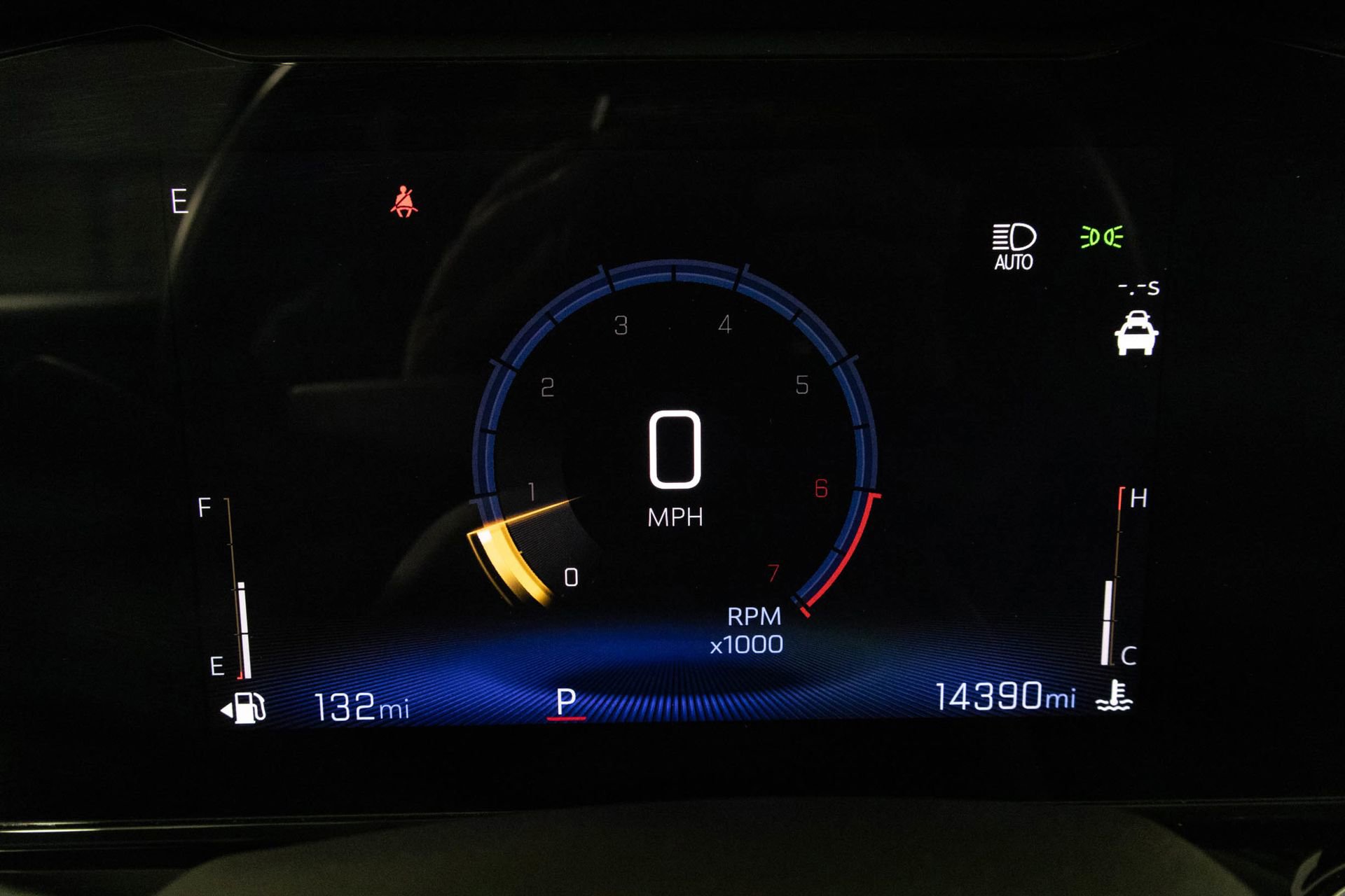 Used 2024 Chevrolet Trax ACTIV w/ Sunroof Package image 31