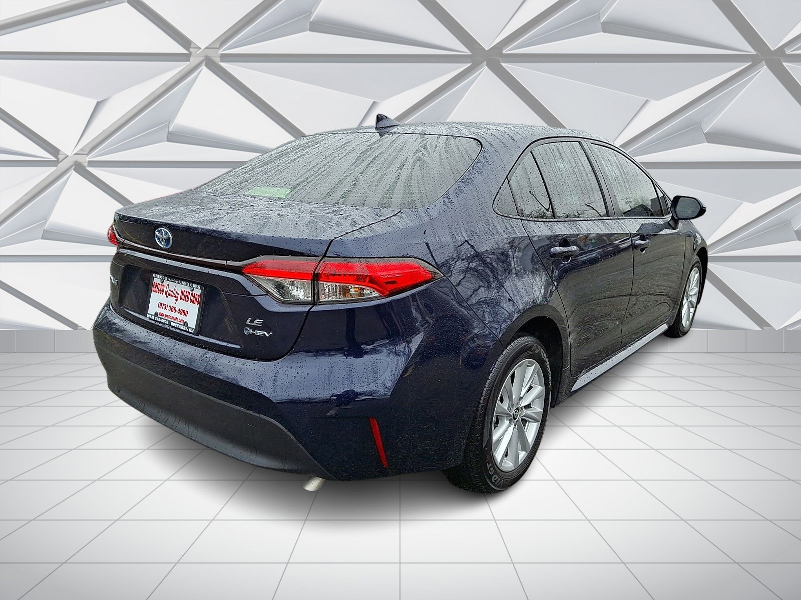 Used 2025 Toyota Corolla LE w/ LE Premium Package image 10