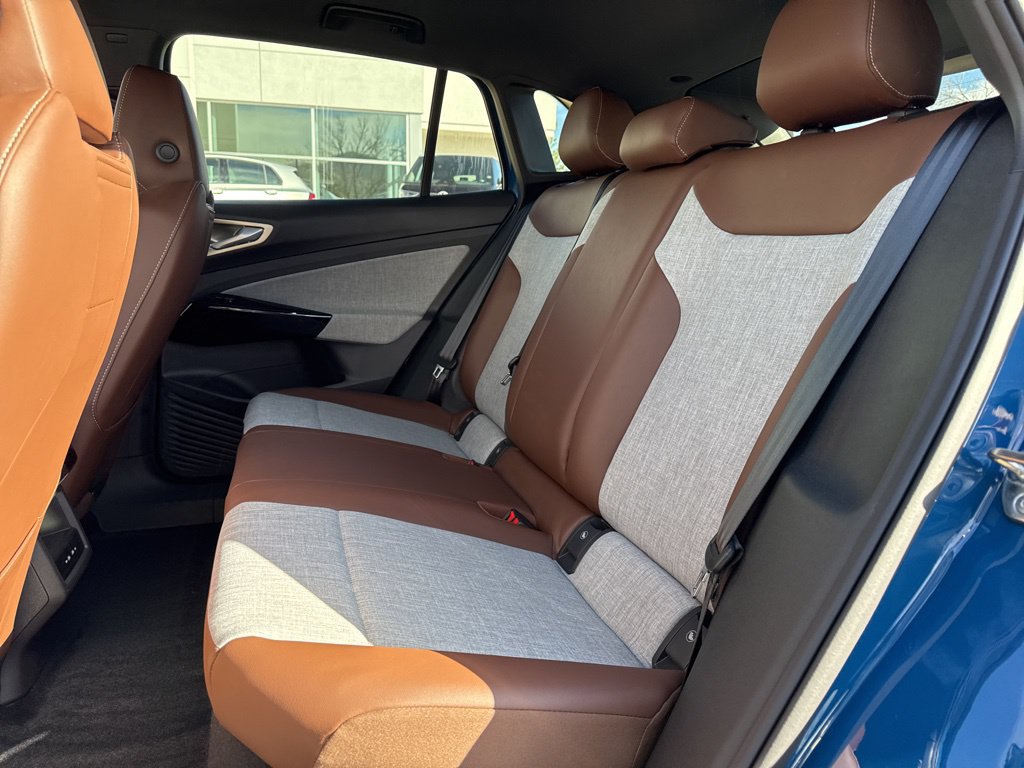 New 2026 Volkswagen ID.4 Pro AWD/4WD image 24