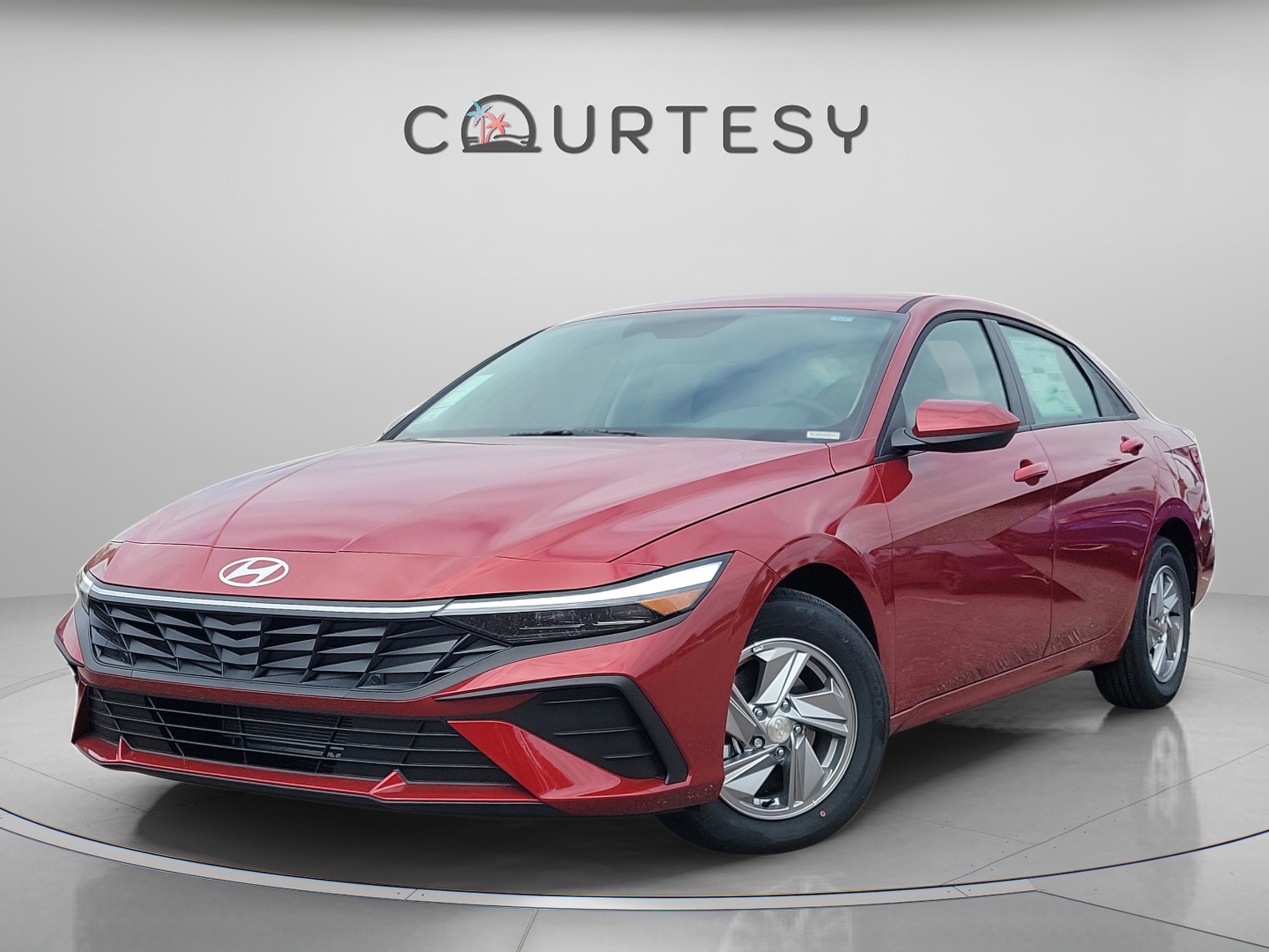 New 2026 Hyundai Elantra SE image 3