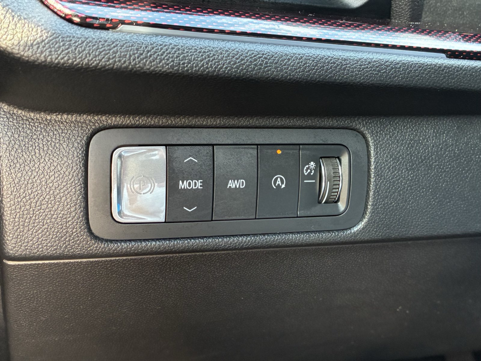 Used 2026 Chevrolet Traverse Z71 w/ Enhanced Driving Package AWD/4WD image 37