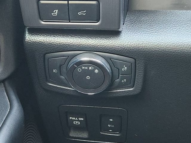 Used 2019 Ford Expedition Platinum RWD image 20