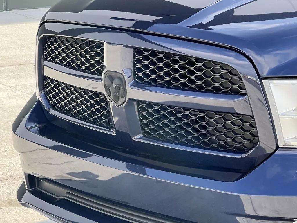Used 2015 RAM 1500 Express image 11