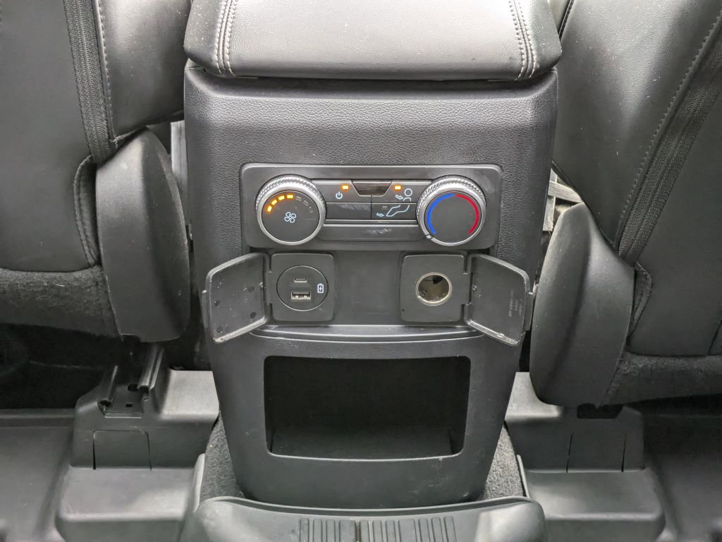 Used 2021 Ford Explorer XLT w/ Equipment Group 202A AWD/4WD image 29