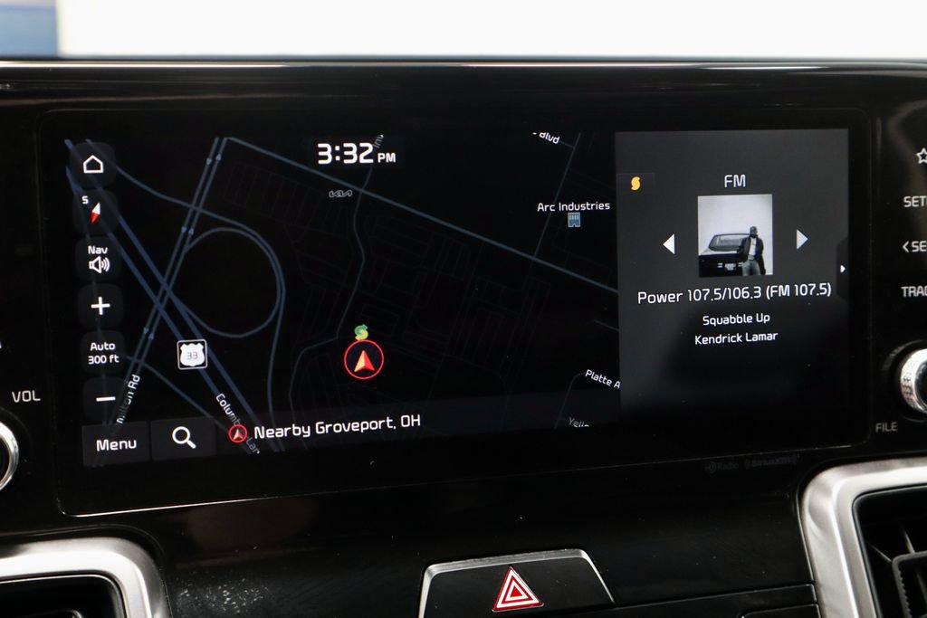 Used 2023 Kia Sorento S w/ Panoramic Sunroof Package image 4