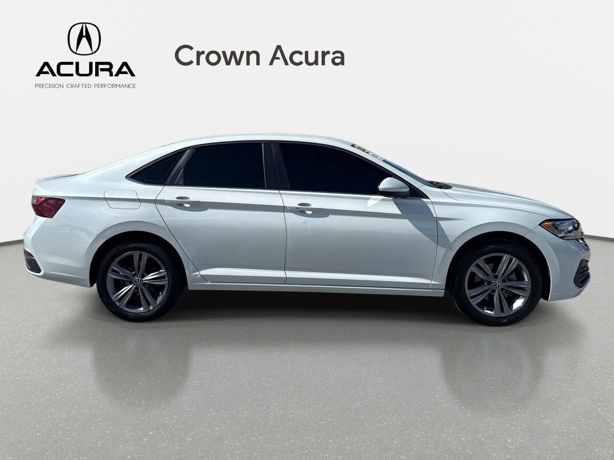 Used 2022 Volkswagen Jetta SE FWD image 5