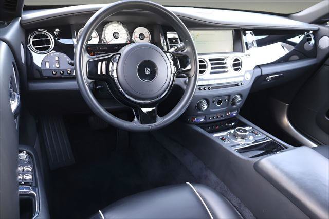 Certified 2017 Rolls-Royce Wraith RWD image 17