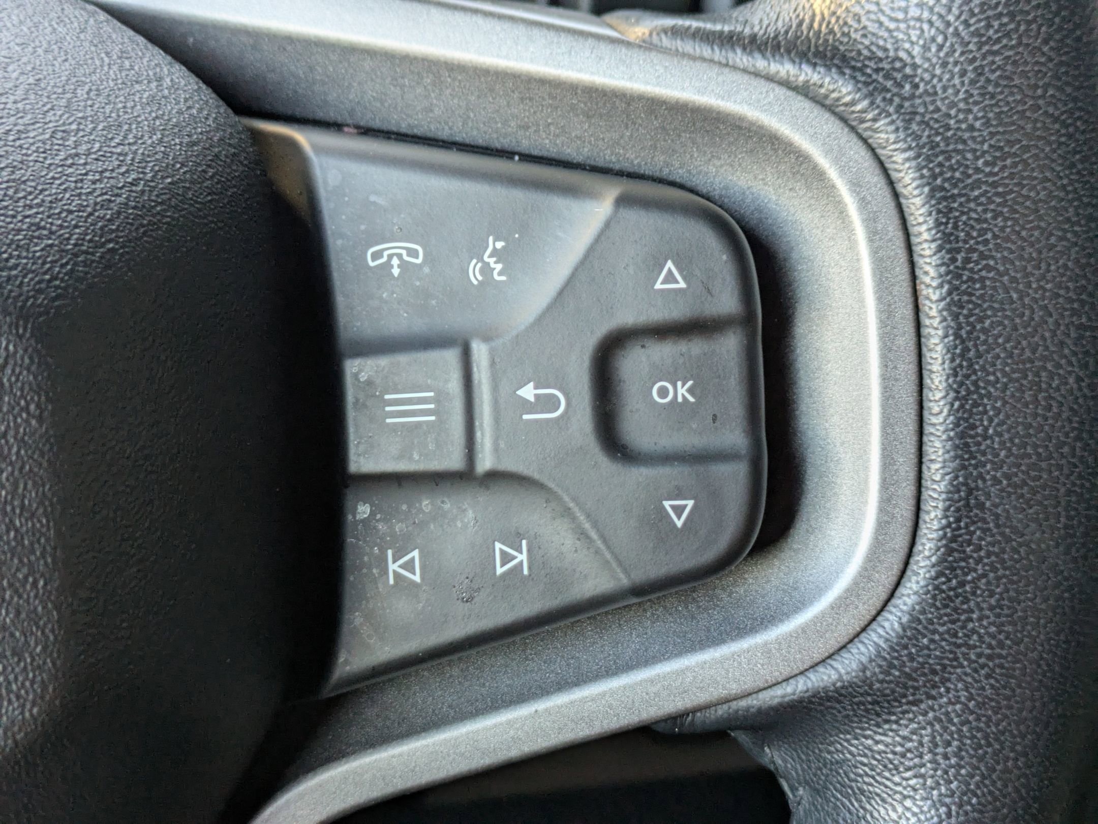 Used 2023 Ford Bronco Badlands image 13