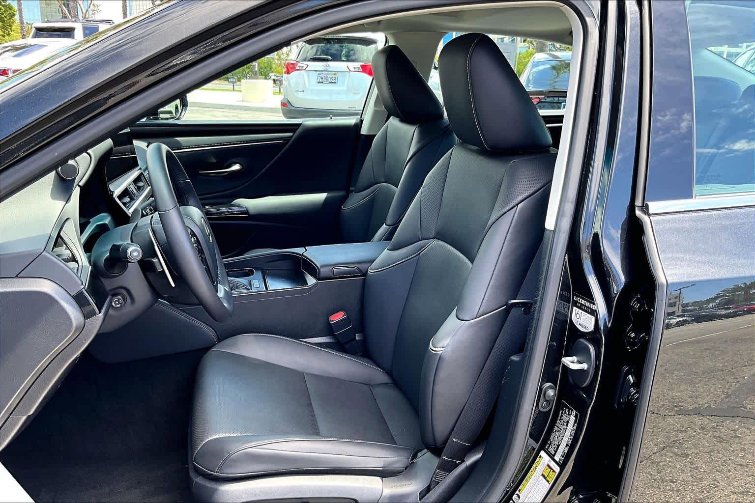 Used 2023 Lexus ES 250 w/ Premium Package AWD/4WD image 7