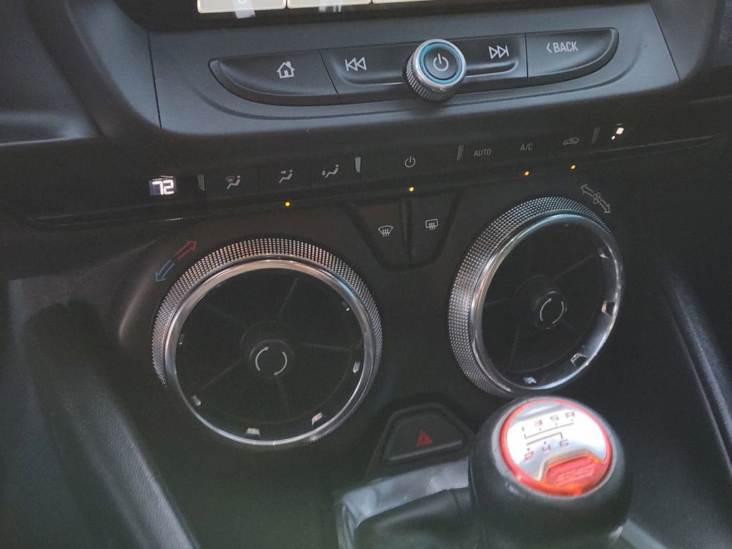 Used 2018 Chevrolet Camaro SS image 22