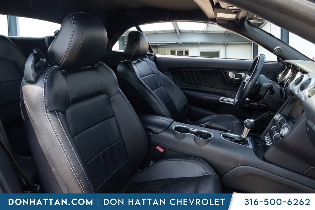 Used 2021 Ford Mustang Premium RWD image 20