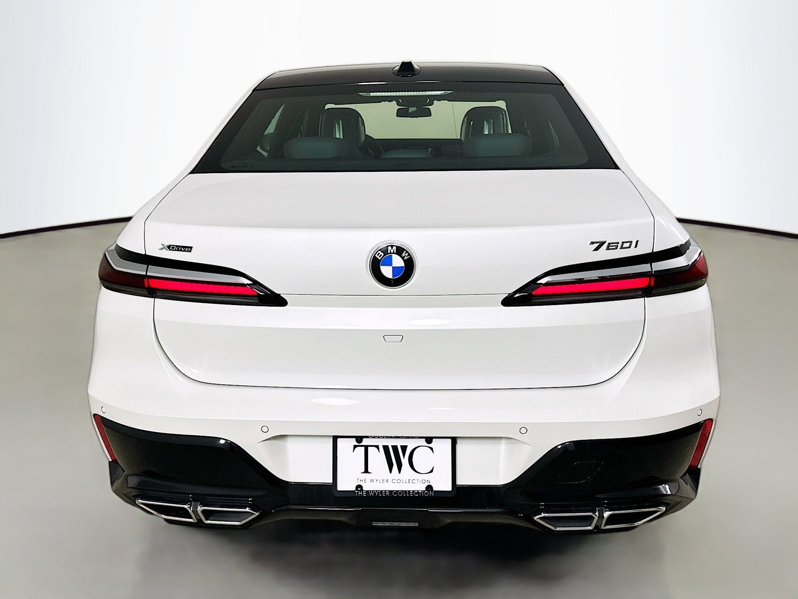 New 2026 BMW 760i xDrive w/ Executive Package AWD/4WD image 6