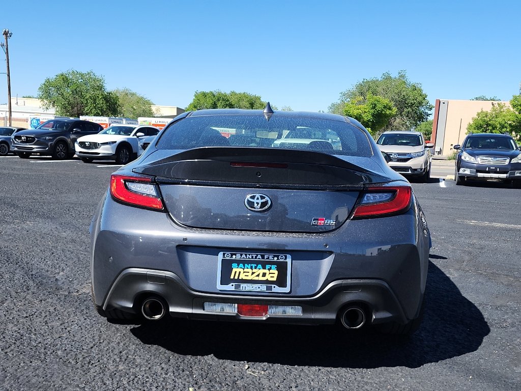 Used 2025 Toyota GR86 Premium RWD image 7