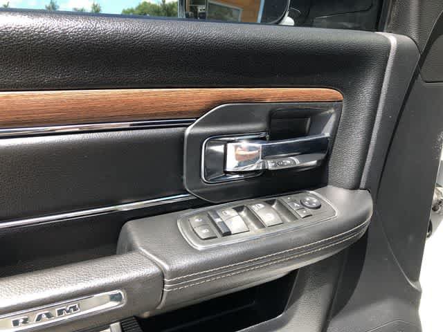 Used 2015 RAM 2500 Laramie AWD/4WD image 14
