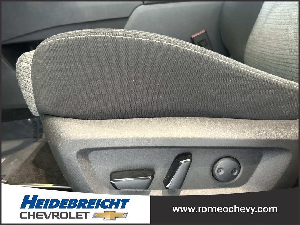 Used 2021 Nissan Rogue SV AWD/4WD image 14