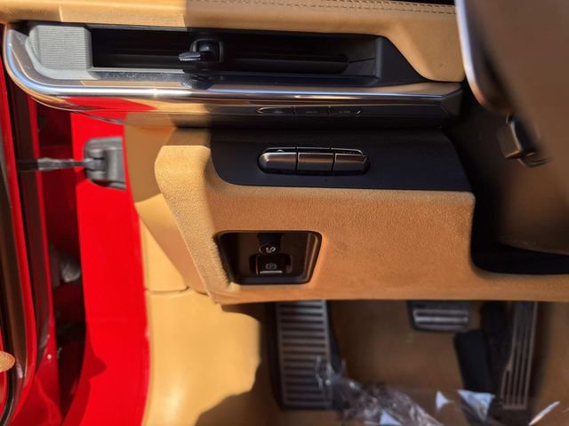 Used 2020 Chevrolet Corvette Stingray Premium Conv w/ 3LT Preferred Equipment Group image 26