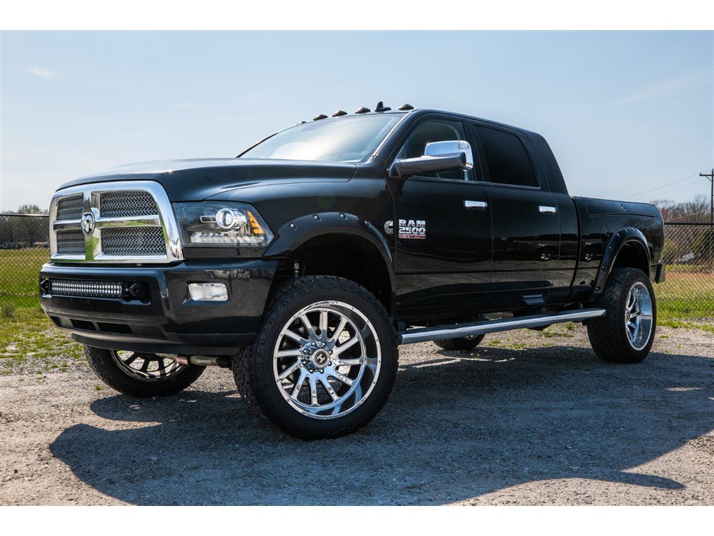 Used 2015 RAM 2500 Limited image 3