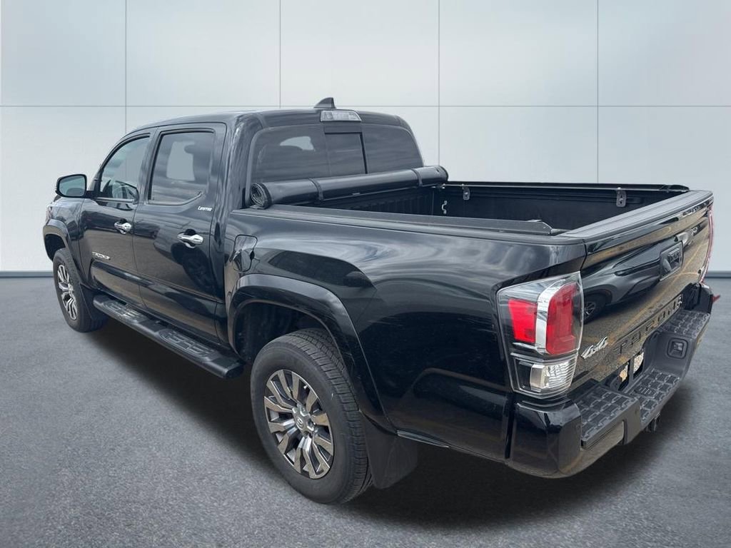 Used 2020 Toyota Tacoma Limited AWD/4WD image 5