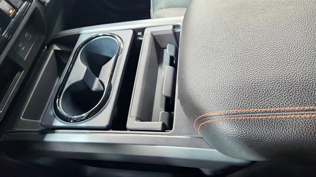 Used 2024 Nissan Titan PRO-4X w/ Off Road Protection Package image 17