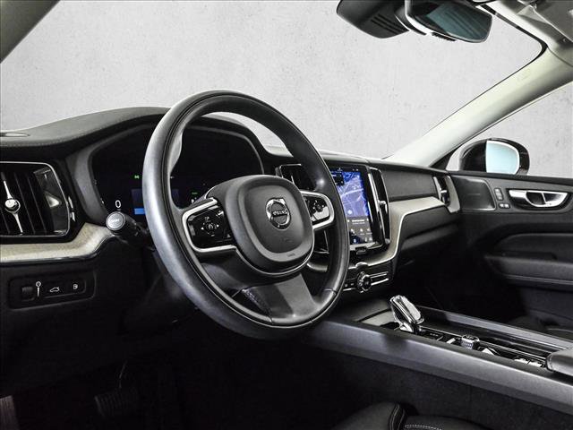 Used 2022 Volvo XC60 T8 Inscription w/ Advanced Package AWD/4WD image 10